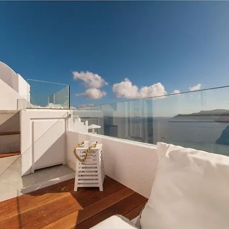Breathtaking Santorini Broccos 1 Bedroom Min, Children Age 12 Years Private Furnished Balcony With Hot Tub Overlooking The Sea , Oia (Santorini)