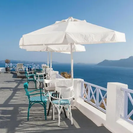 Villa Breathtaking Santorini Broccos 1 Bedroom Min, Children Age 12 Years Private Furnished Balcony With Hot Tub Overlooking The Sea , *